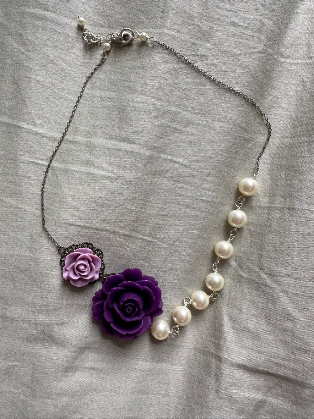 Silver Chain Necklace with Purple Rose Accents and Pearl Beads